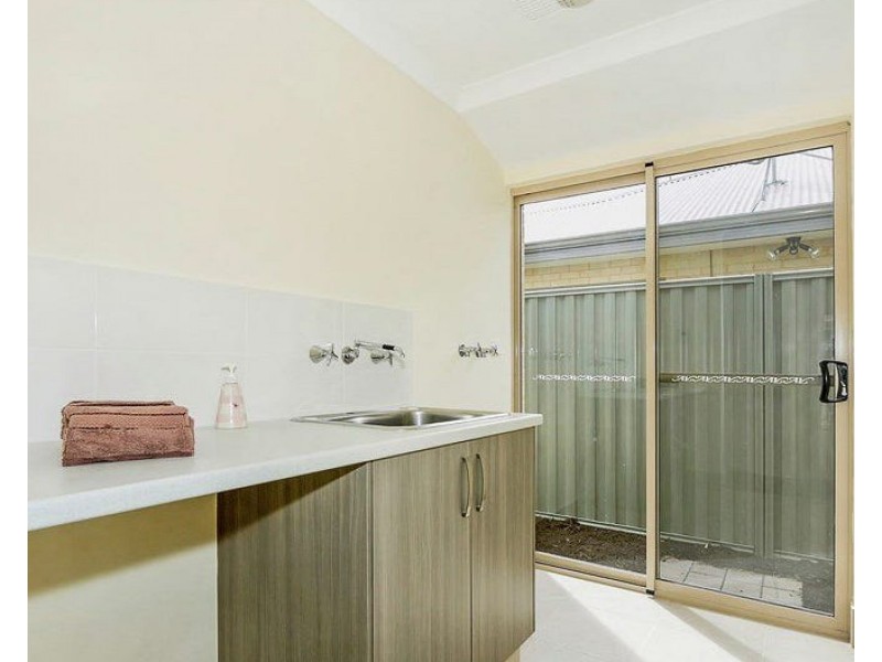 10 Gypsum Avenue, Harrisdale WA 6112