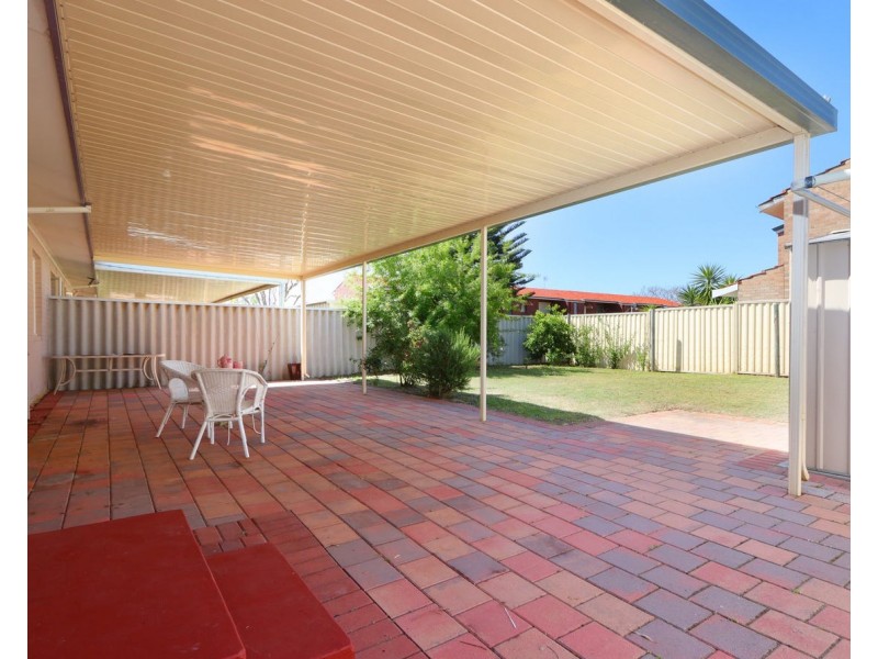 7/17 Westbrook Way, Girrawheen WA 6064