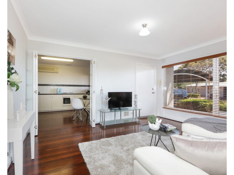 7/17 Westbrook Way, Girrawheen WA 6064
