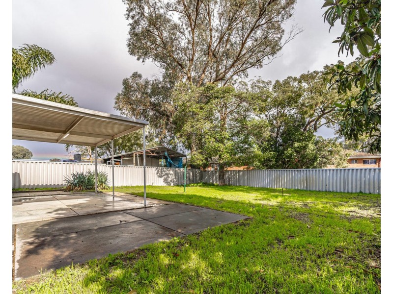 21 Clark Way, Orelia WA 6167