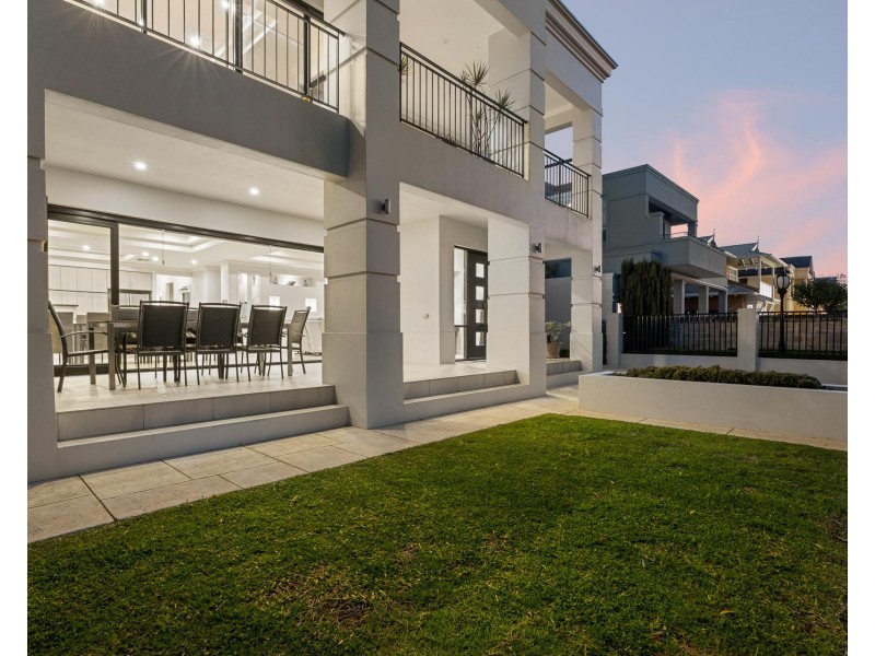 17 Lamb Street, South Perth WA 6151