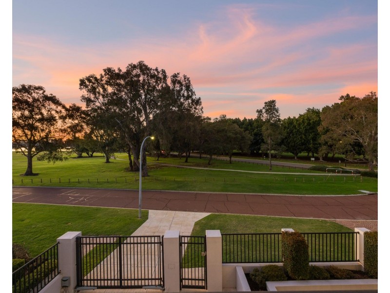 17 Lamb Street, South Perth WA 6151