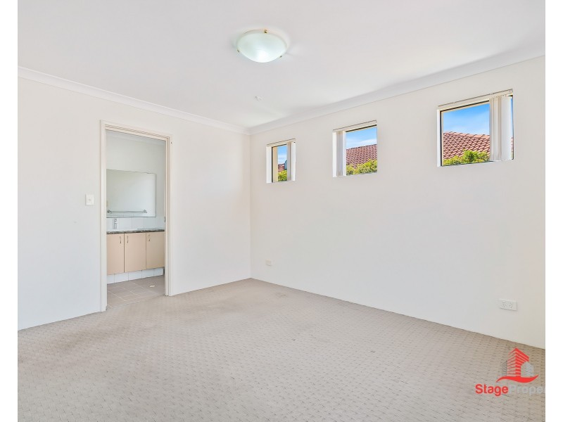 2/27 Bickley Road, Cannington WA 6107
