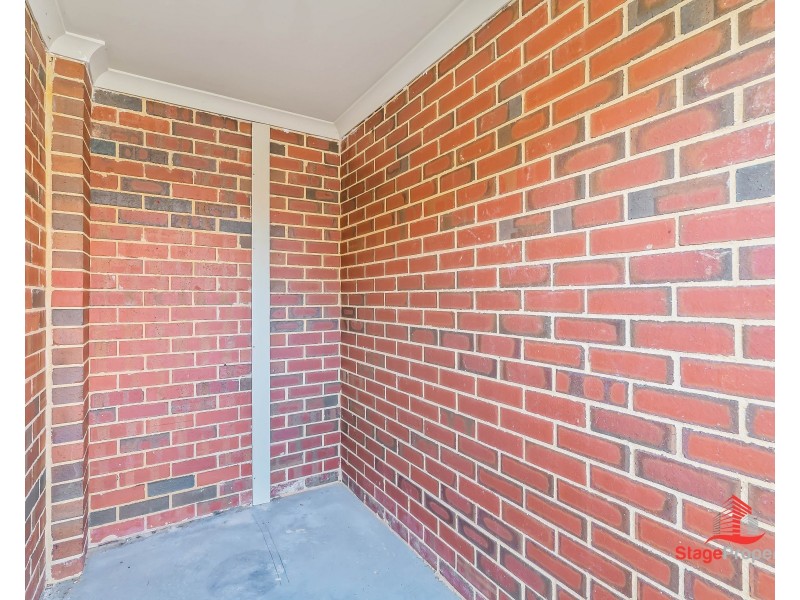 2/27 Bickley Road, Cannington WA 6107