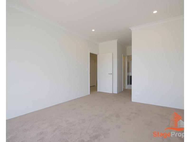 5 Sovite Road, Piara Waters WA 6112