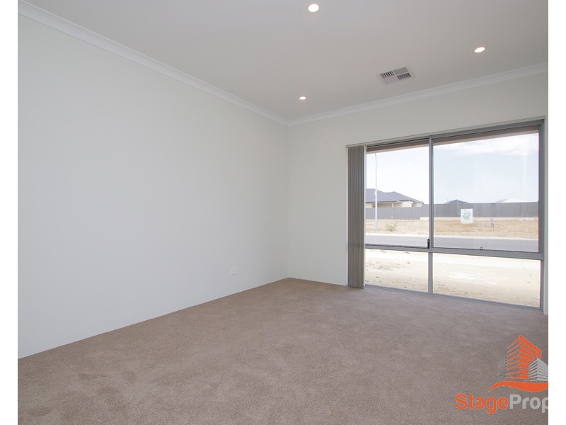 5 Sovite Road, Piara Waters WA 6112