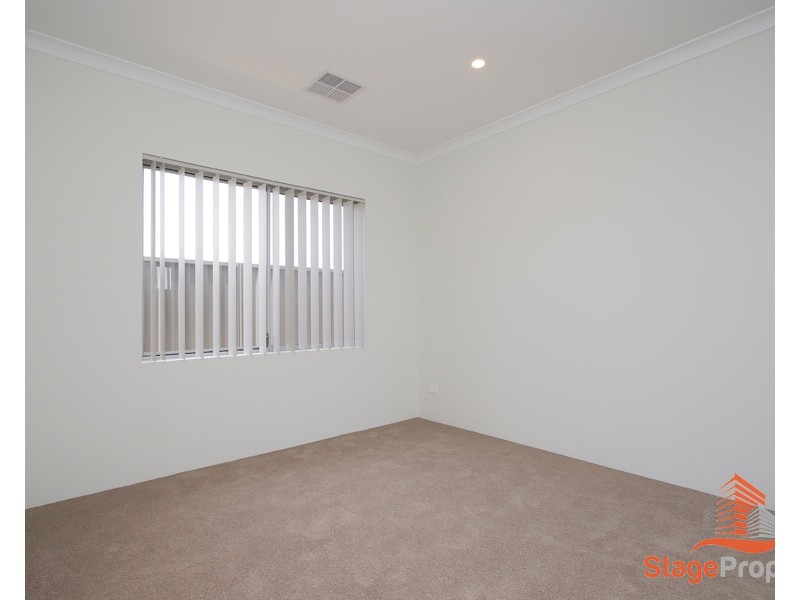 5 Sovite Road, Piara Waters WA 6112