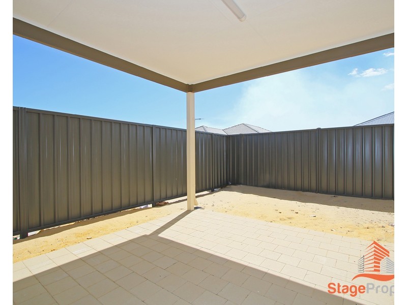 5 Sovite Road, Piara Waters WA 6112