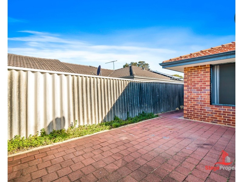 4/147-149 Sevenoaks Street, Cannington WA 6107