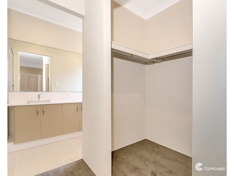 10 Greywacke Entrance, Piara Waters WA 6112