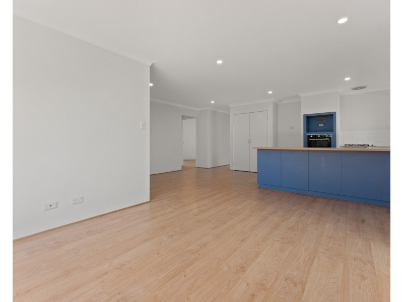 32 Elson Way, Cloverdale WA 6105