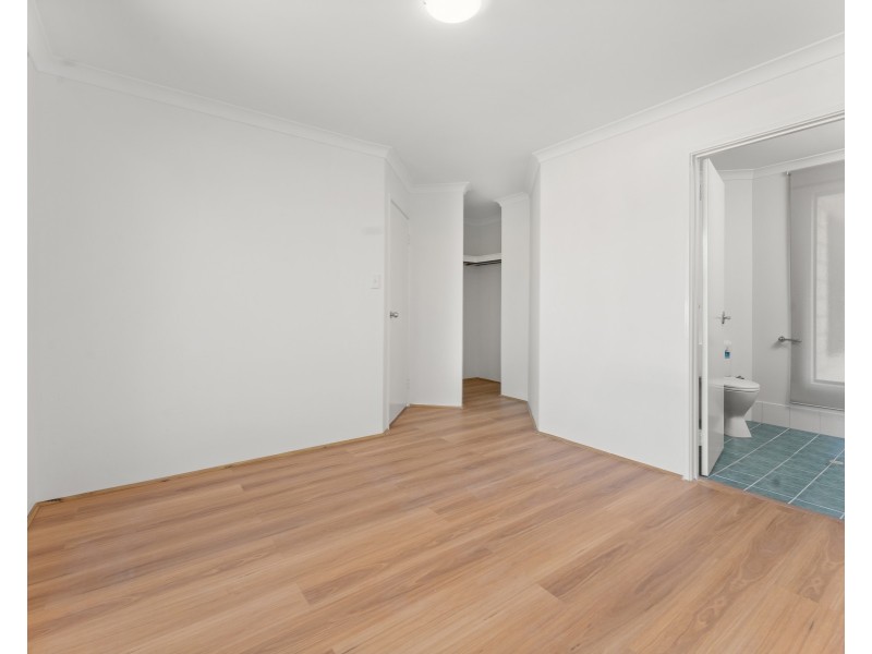 32 Elson Way, Cloverdale WA 6105