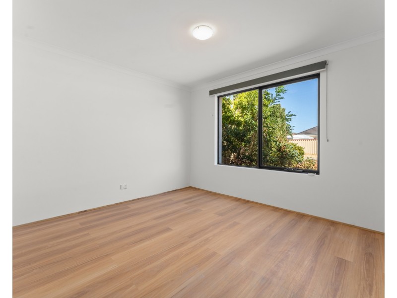 32 Elson Way, Cloverdale WA 6105