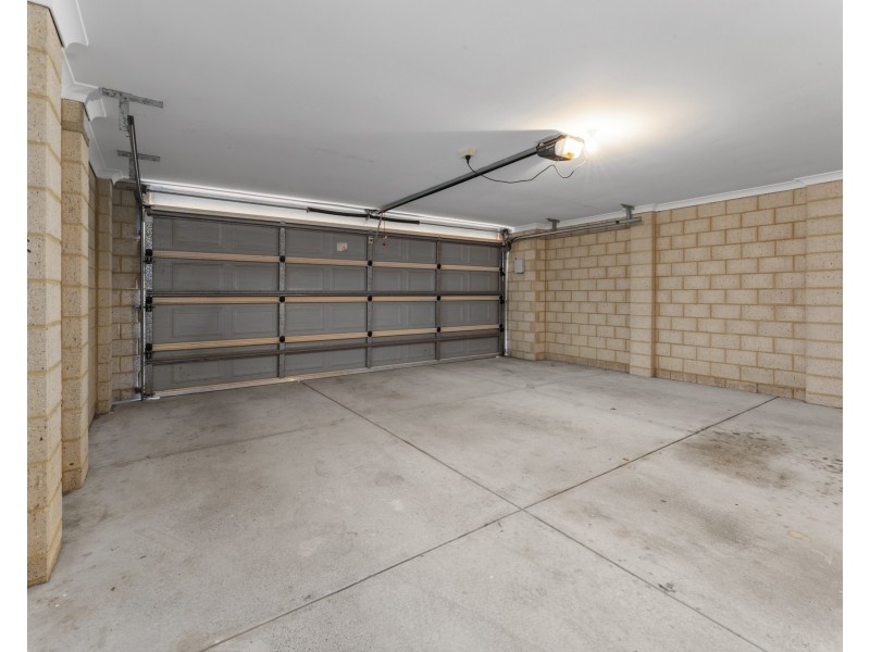 32 Elson Way, Cloverdale WA 6105