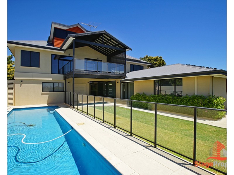 11 Highbridge Way, Karrinyup WA 6018
