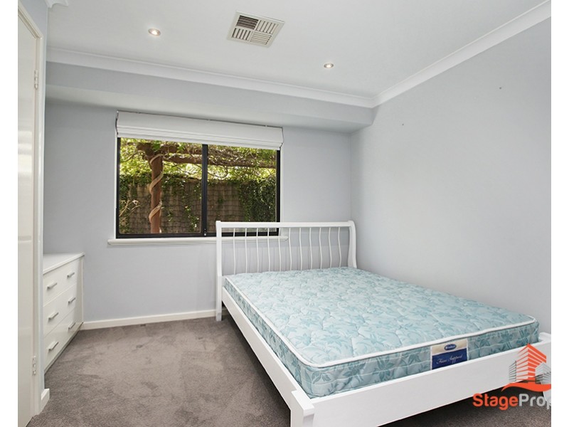 11 Highbridge Way, Karrinyup WA 6018