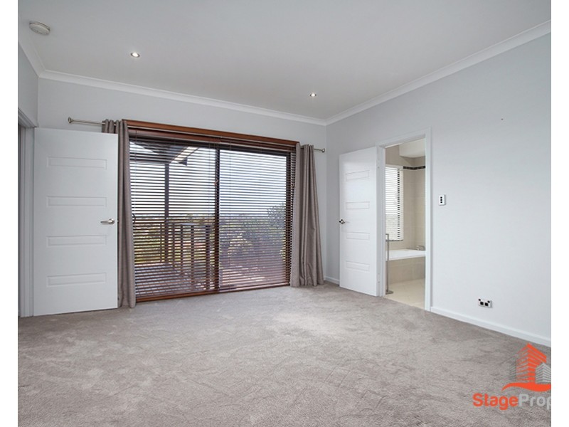 11 Highbridge Way, Karrinyup WA 6018