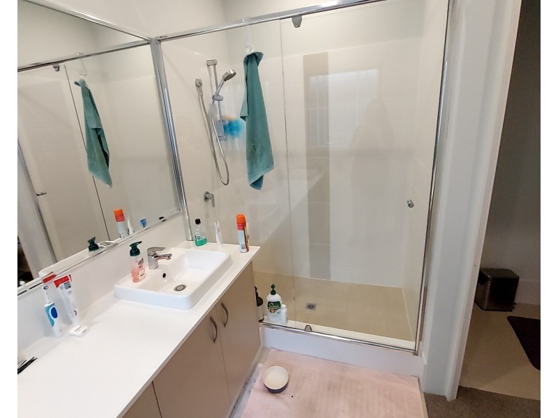 15 Greywacke Entrance, Piara Waters WA 6112