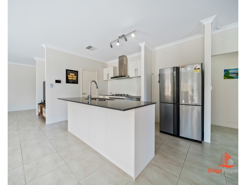 7 Tullis Grove, Southern River WA 6110