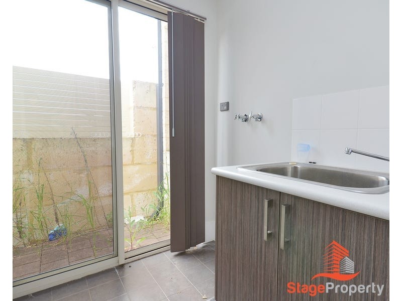 29 Cedar Way, Maddington WA 6109