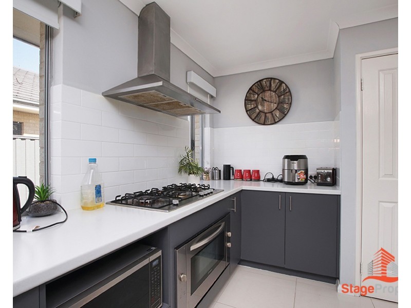 81 Barnevelder Bend, Southern River WA 6110