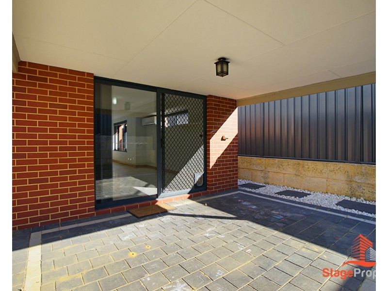 88 Kurrajong Boulevard, Banksia Grove WA 6031