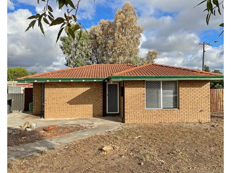 67 Cortis Way, Langford WA 6147