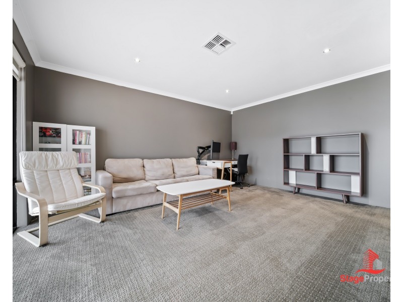 9 Flowergum Way, South Lake WA 6164
