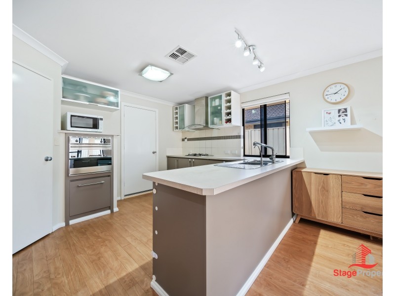 9 Flowergum Way, South Lake WA 6164