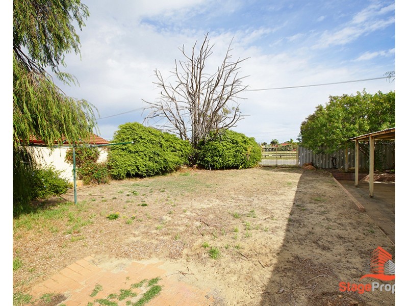 7 Richards Crescent, Craigie WA 6025