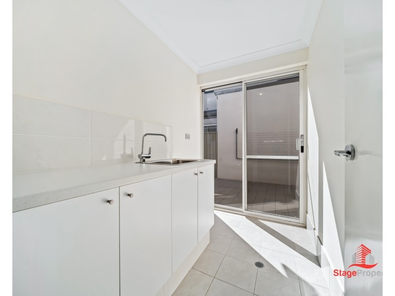 21 Chambri Chase, Success WA 6164