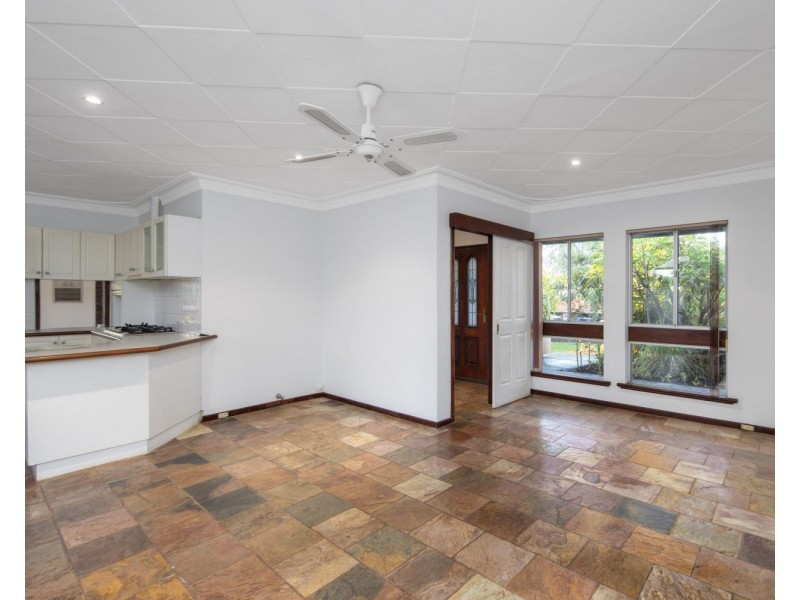 5 Denmark Way, Warwick WA 6024