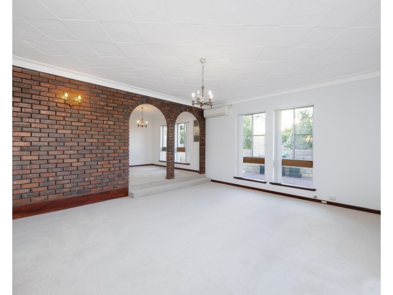 5 Denmark Way, Warwick WA 6024