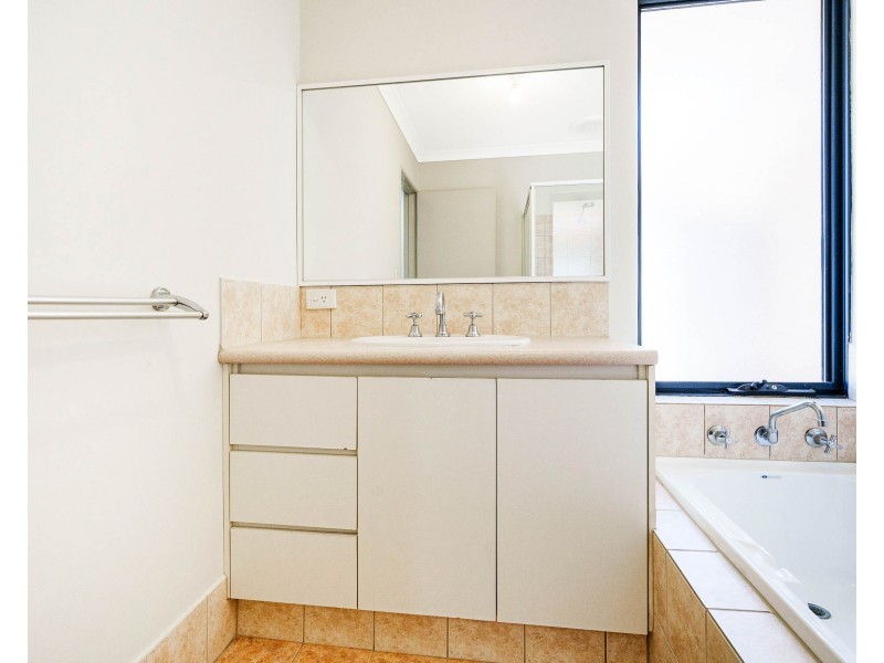 6/43A Wright Crescent, Bayswater WA 6053