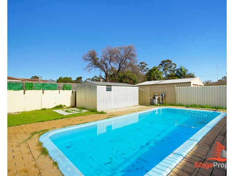 10 Beechcroft Place, Camillo WA 6111