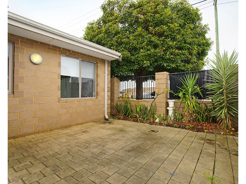 1/84 Station Street, East Cannington WA 6107