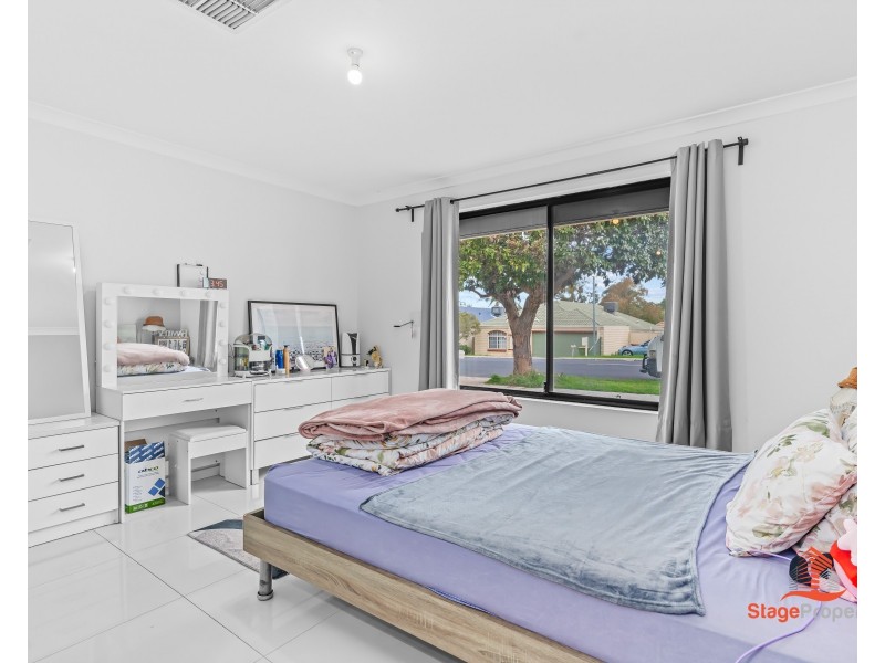 451 Belgravia Street, Cloverdale WA 6105