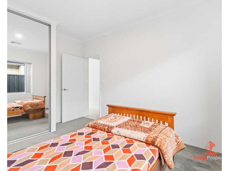 10 Greywacke Entrance, Piara Waters WA 6112