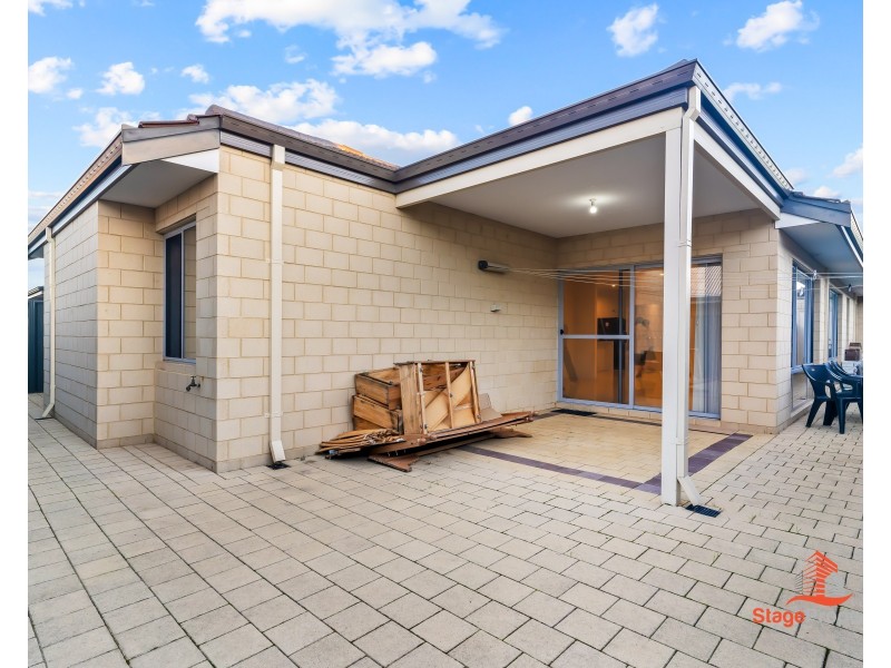10 Greywacke Entrance, Piara Waters WA 6112