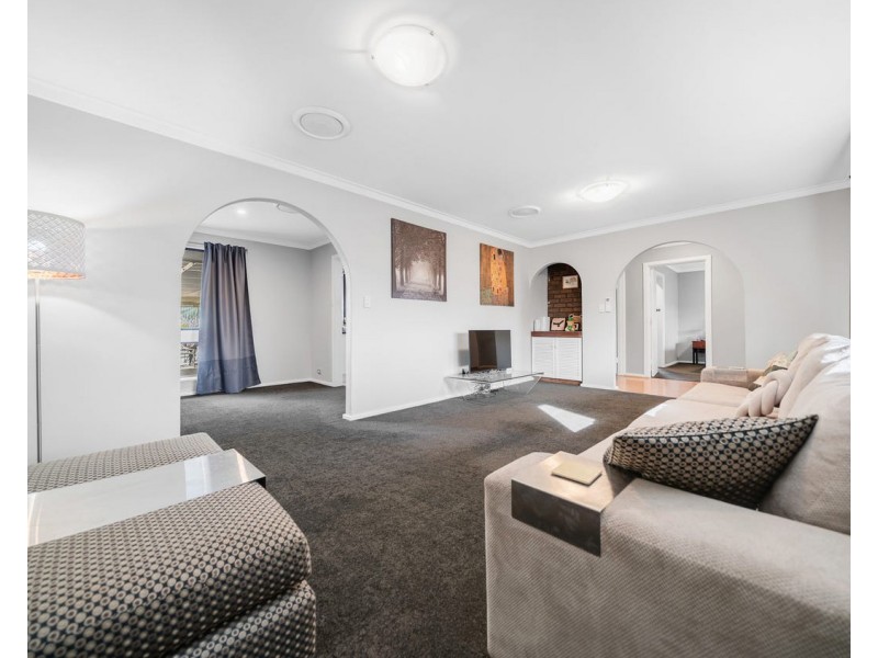 112 Cockman Road, Greenwood WA 6024