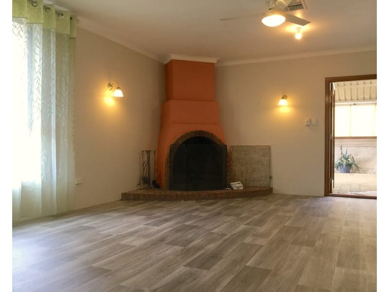 4 Rapkin Street, Langford WA 6147