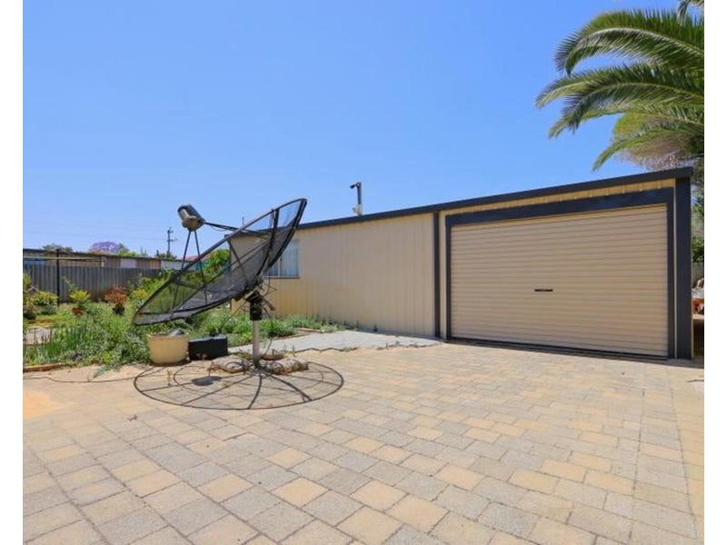4 Rapkin Street, Langford WA 6147