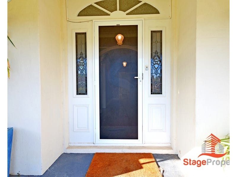 15 Inveraray Close, Canning Vale WA 6155