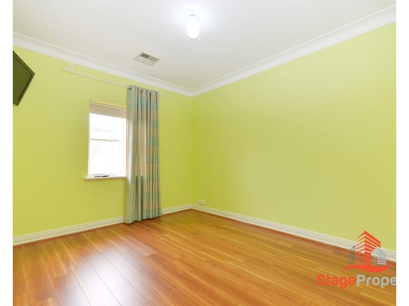 15 Inveraray Close, Canning Vale WA 6155