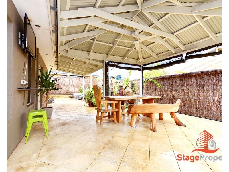 15 Inveraray Close, Canning Vale WA 6155