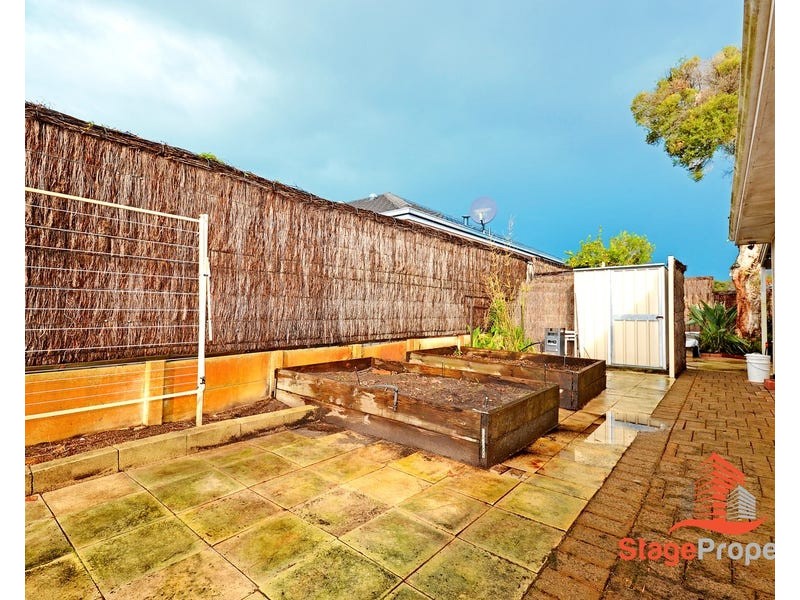 15 Inveraray Close, Canning Vale WA 6155