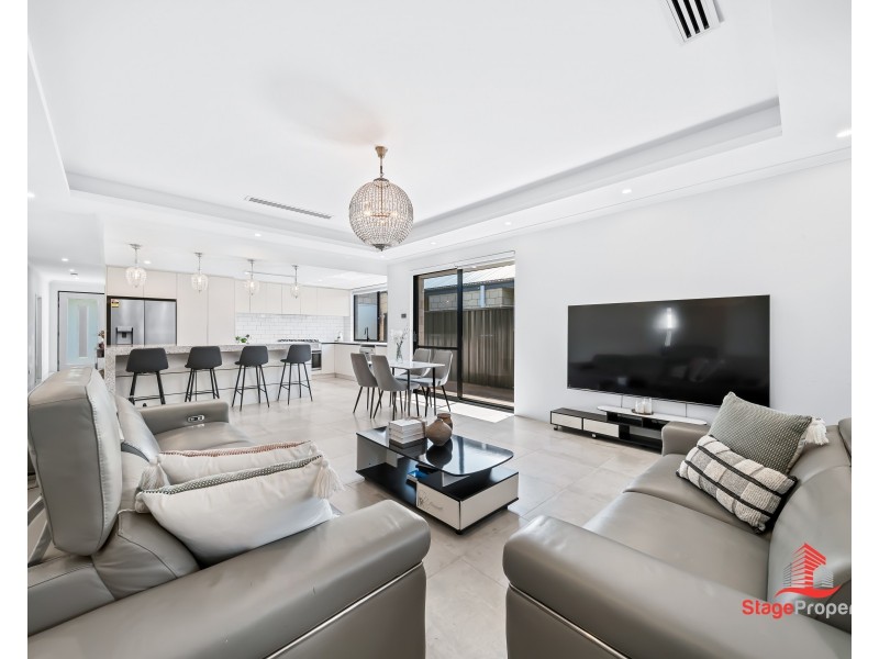 7 Kenyta Street, Piara Waters WA 6112