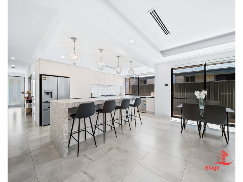 7 Kenyta Street, Piara Waters WA 6112
