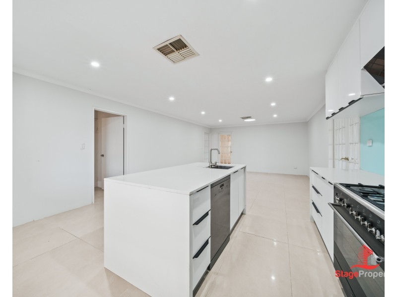 8 The Mews, Canning Vale WA 6155