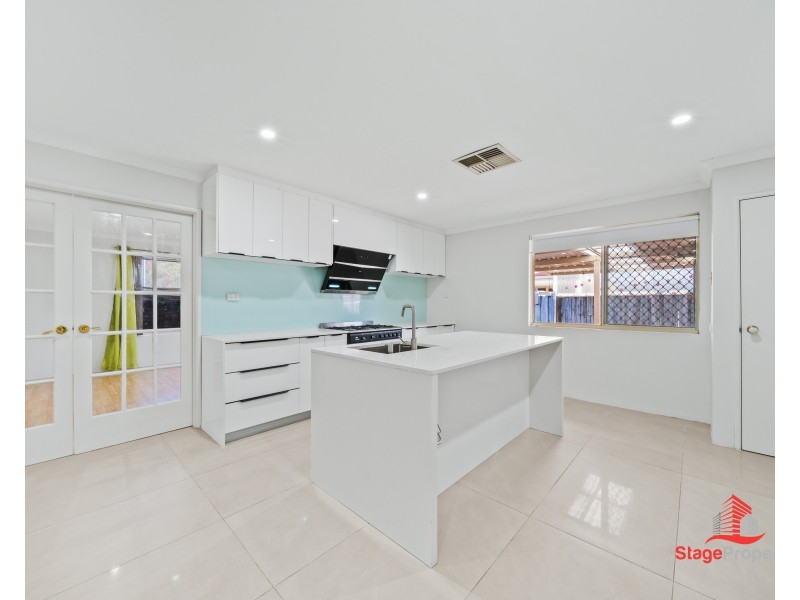 8 The Mews, Canning Vale WA 6155